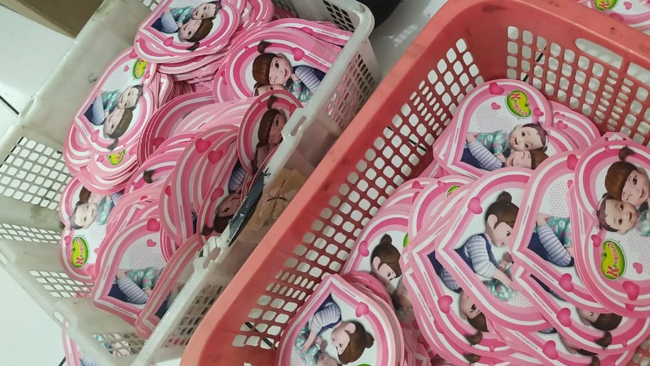 Kipas Plastik Kongsuni Love