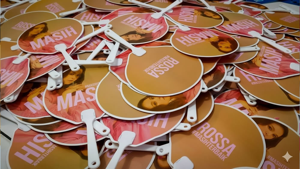 Cetak Kipas Tangan Custom Untuk Souvenir Promosi di Jakarta – Binatro – Ciputat – BSD